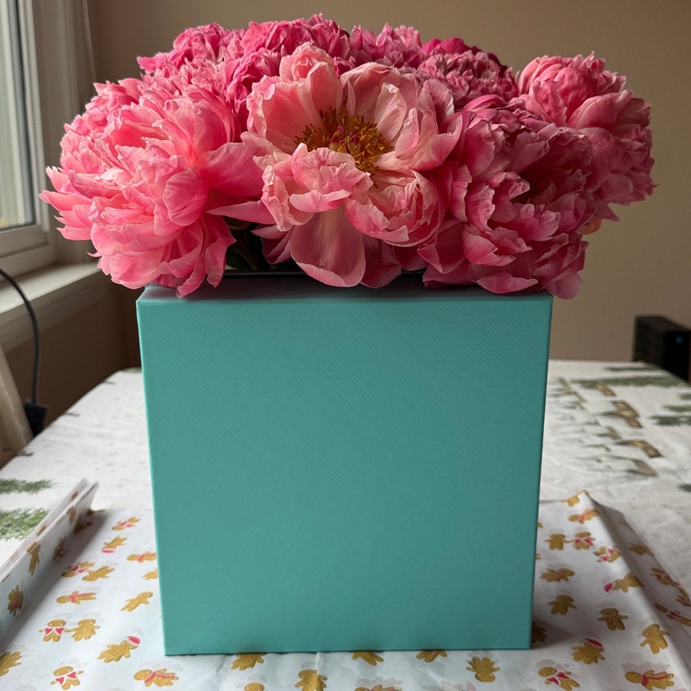 Tiffany & Co. Blue Box - Picture 5 of 15